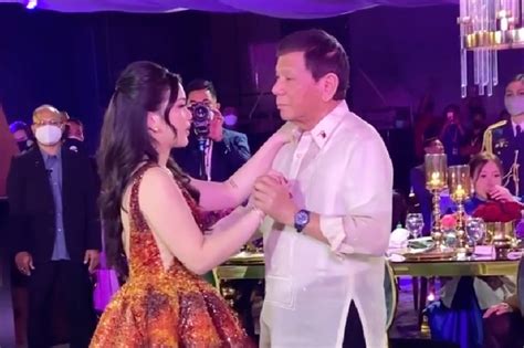 Duterte's daughter Kitty turns 18 .